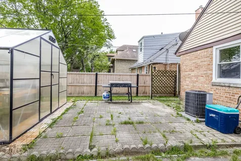 7535 Kenton Avenue Skokie IL 60076