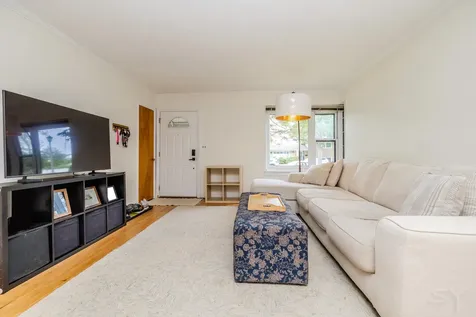 7535 Kenton Avenue Skokie IL 60076