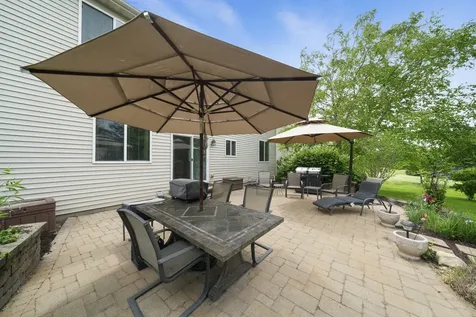 853 Prairie Crossing Drive Yorkville IL 60560
