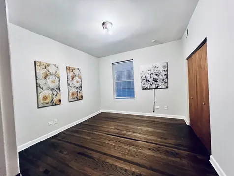 4619 South Michigan Avenue Chicago IL 60653