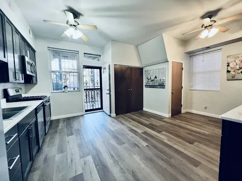 4619 South Michigan Avenue Chicago IL 60653
