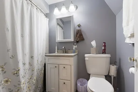 206 North Highland Avenue Rockford IL 61107