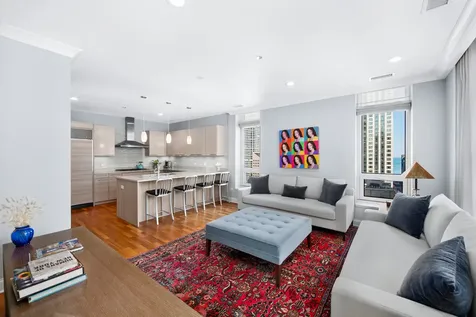 10 East Delaware Place Chicago IL 60611