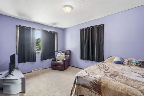 3007 46TH Street Rock Island IL 61201