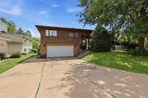 3007 46TH Street Rock Island IL 61201
