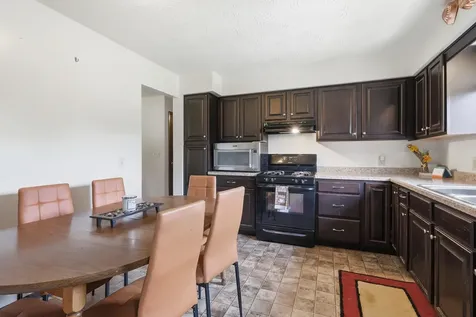 3007 46TH Street Rock Island IL 61201