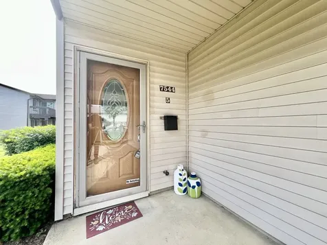 7544 Bristol Lane Hanover Park IL 60133