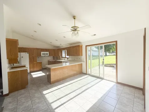 7706 Warwick Avenue Darien IL 60561
