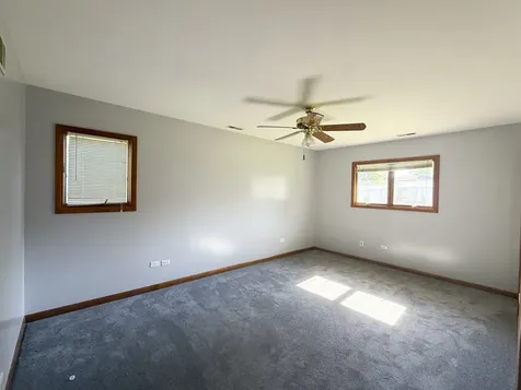 7706 Warwick Avenue Darien IL 60561