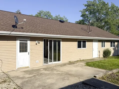 7706 Warwick Avenue Darien IL 60561