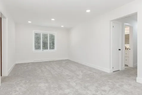 206 Imperial Drive Bloomington IL 61701