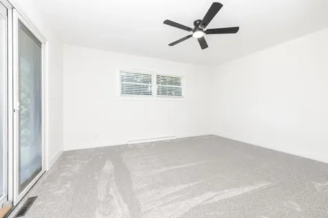206 Imperial Drive Bloomington IL 61701