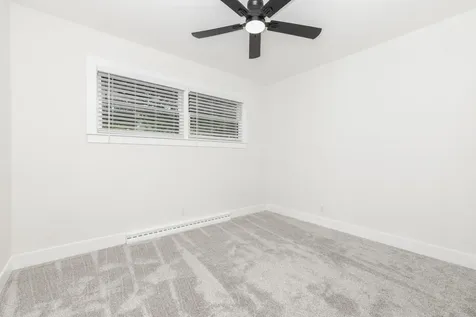 206 Imperial Drive Bloomington IL 61701