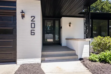 206 Imperial Drive Bloomington IL 61701