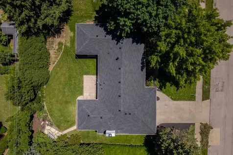 206 Imperial Drive Bloomington IL 61701