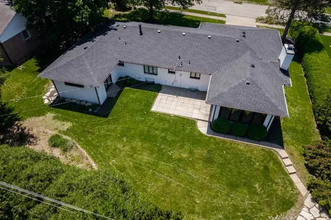 206 Imperial Drive Bloomington IL 61701