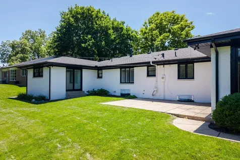 206 Imperial Drive Bloomington IL 61701