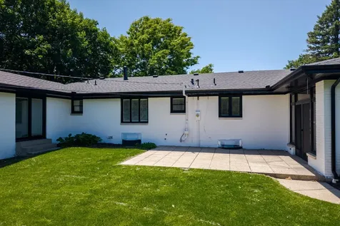 206 Imperial Drive Bloomington IL 61701