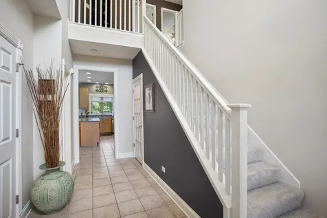 497 Widgeon Lane Bloomingdale IL 60108