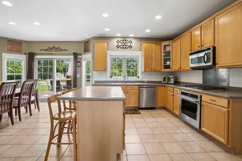 497 Widgeon Lane Bloomingdale IL 60108