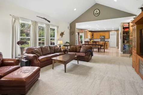 497 Widgeon Lane Bloomingdale IL 60108