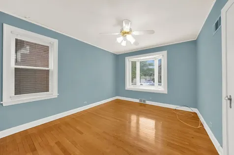6219 North Lenox Avenue Chicago IL 60646