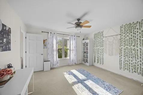 2103 Nachtman Court Wheaton IL 60187