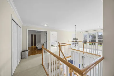 2103 Nachtman Court Wheaton IL 60187