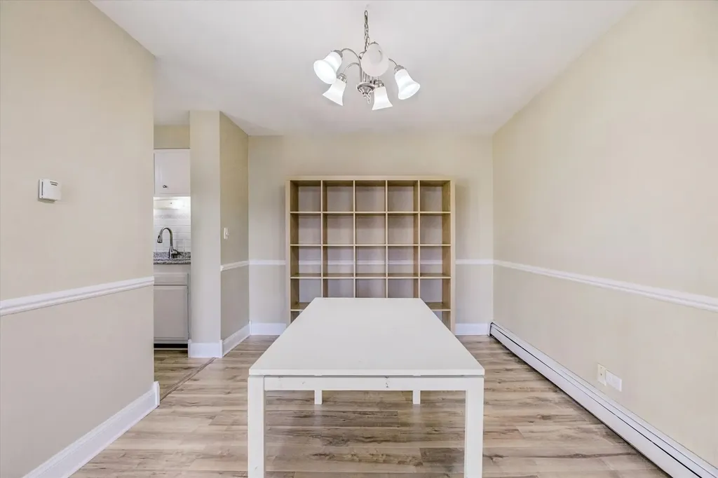 1041 North Mill Street Naperville IL 60563