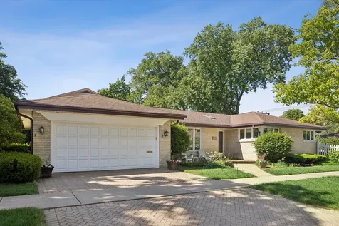 116 East Adams Street Elmhurst IL 60126