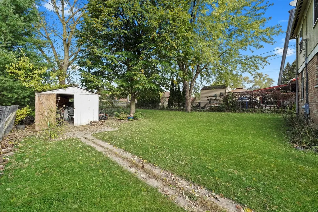 8739 South Colfax Avenue Chicago IL 60617