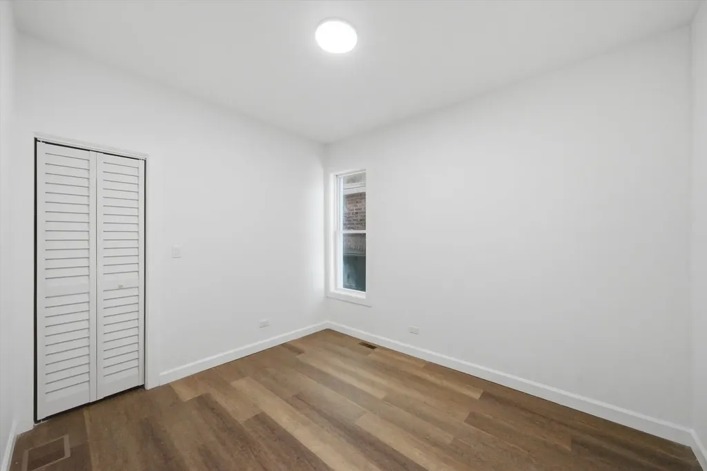 8739 South Colfax Avenue Chicago IL 60617