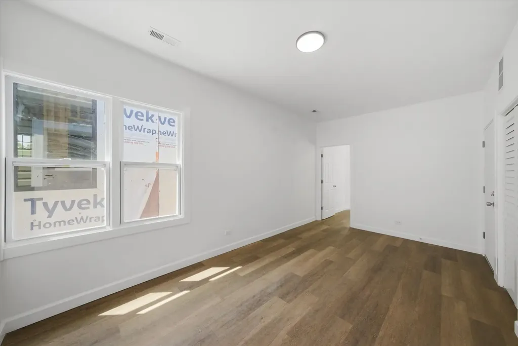 8739 South Colfax Avenue Chicago IL 60617