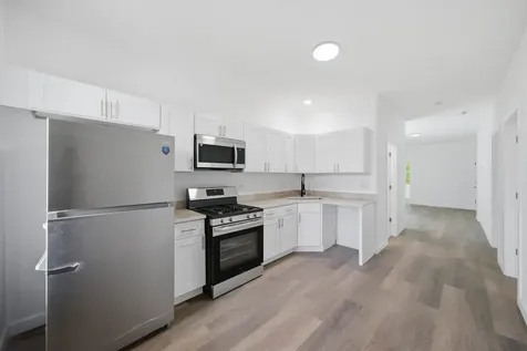 8739 South Colfax Avenue Chicago IL 60617