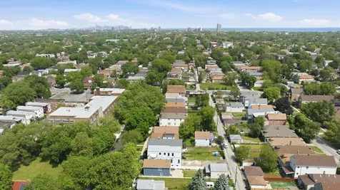 8739 South Colfax Avenue Chicago IL 60617