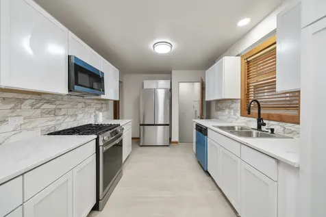 12809 South May Street Calumet Park IL 60827