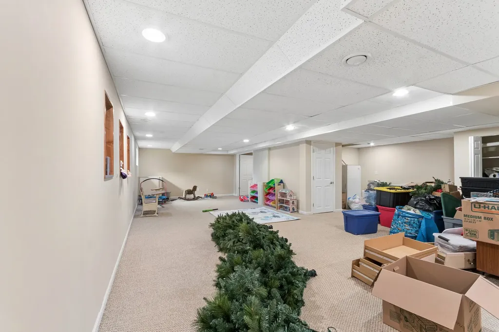 3744 Highknob Circle Naperville IL 60564