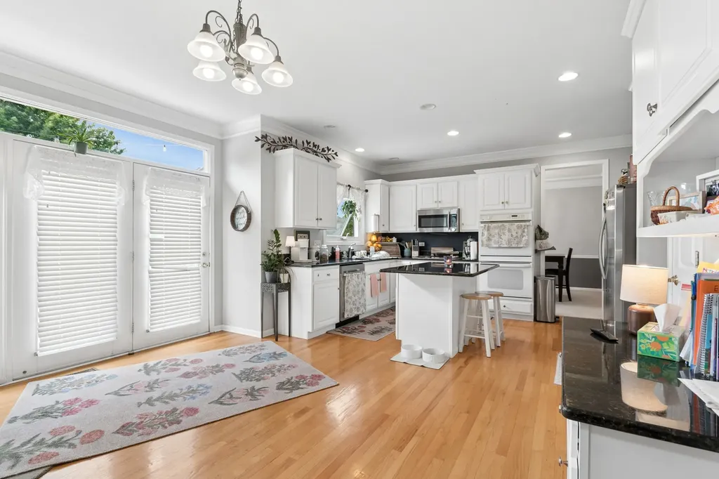 3744 Highknob Circle Naperville IL 60564