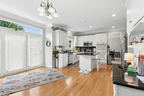 3744 Highknob Circle Naperville IL 60564