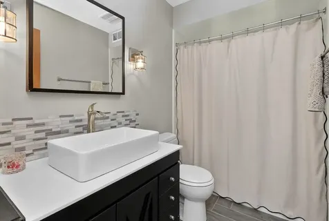 305 Tanglewood Lane Naperville IL 60563