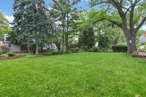 305 Tanglewood Lane Naperville IL 60563