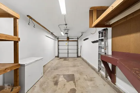 1008 Rockport Drive Carol Stream IL 60188