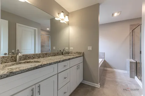 2390 North Newberry Lane Palatine IL 60074