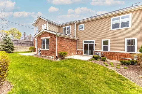 2390 North Newberry Lane Palatine IL 60074