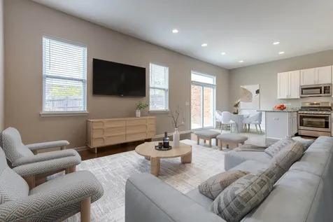 2390 North Newberry Lane Palatine IL 60074