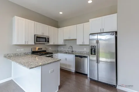 2390 North Newberry Lane Palatine IL 60074