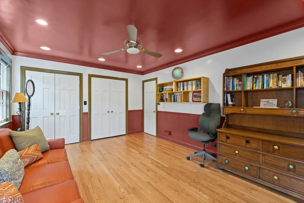 2738 West Fitch Avenue Chicago IL 60645
