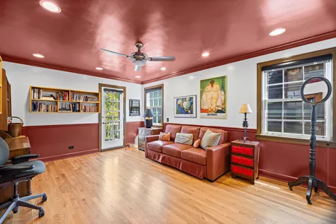 2738 West Fitch Avenue Chicago IL 60645