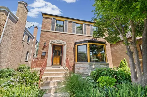 2738 West Fitch Avenue Chicago IL 60645