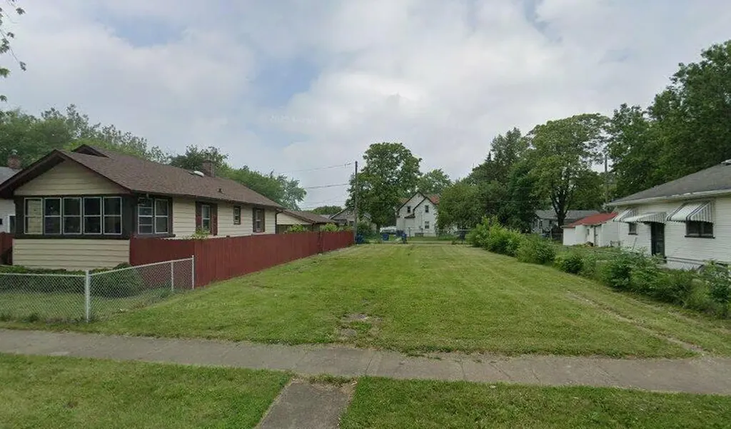 1441 East Oak Street Kankakee IL 60901